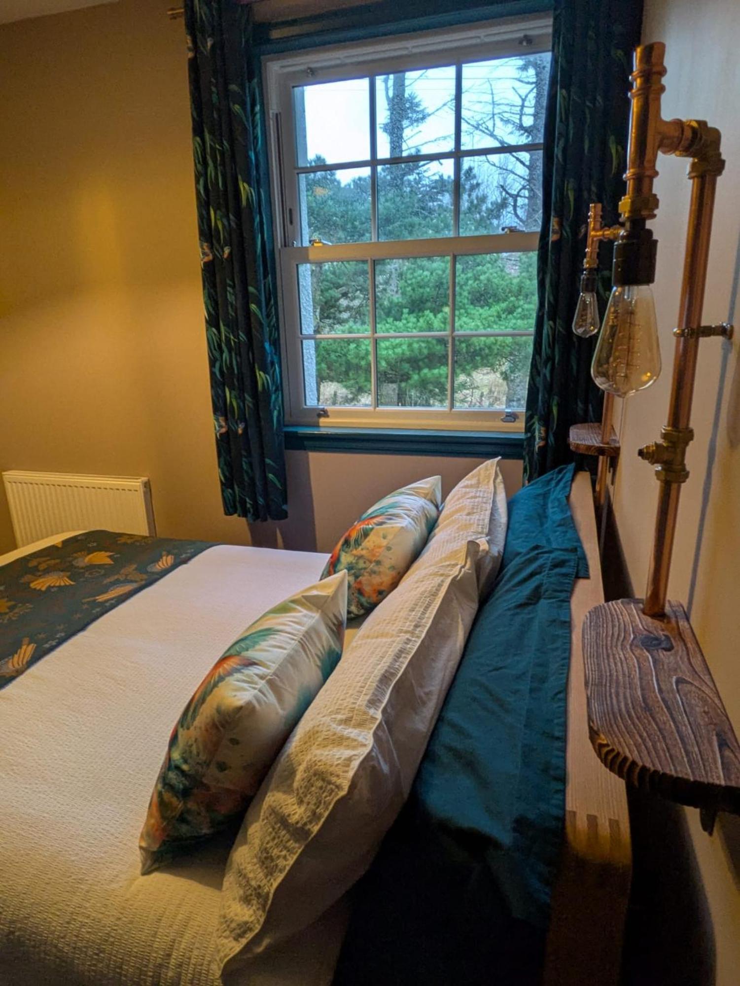 Tullochard House B&B Данвеган Экстерьер фото